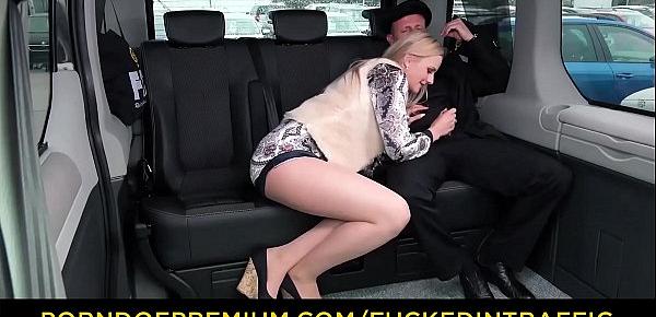  VIP SEX VAULT - Czech blondie Katie Sky banged by the cabbie
